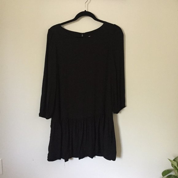 Anthropologie Dresses & Skirts - Anthropologie Peplum dress - EUC